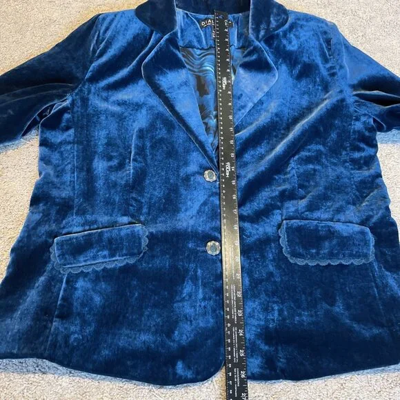 Dialogue Blue Velvet Blazer - Picture 12 of 14